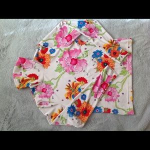 Velvety turtleneck ski layer with floral pattern